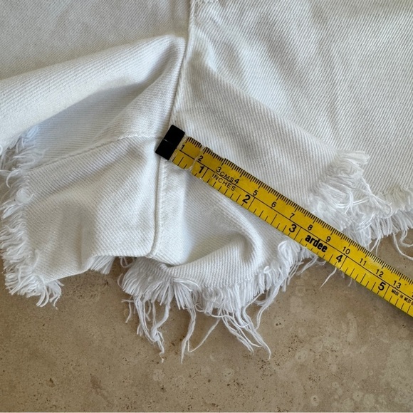 J Crew White Relaxed Denim Short 3 Inch Inseam Raw Hem Womens Size 27 - Picture 9 of 15